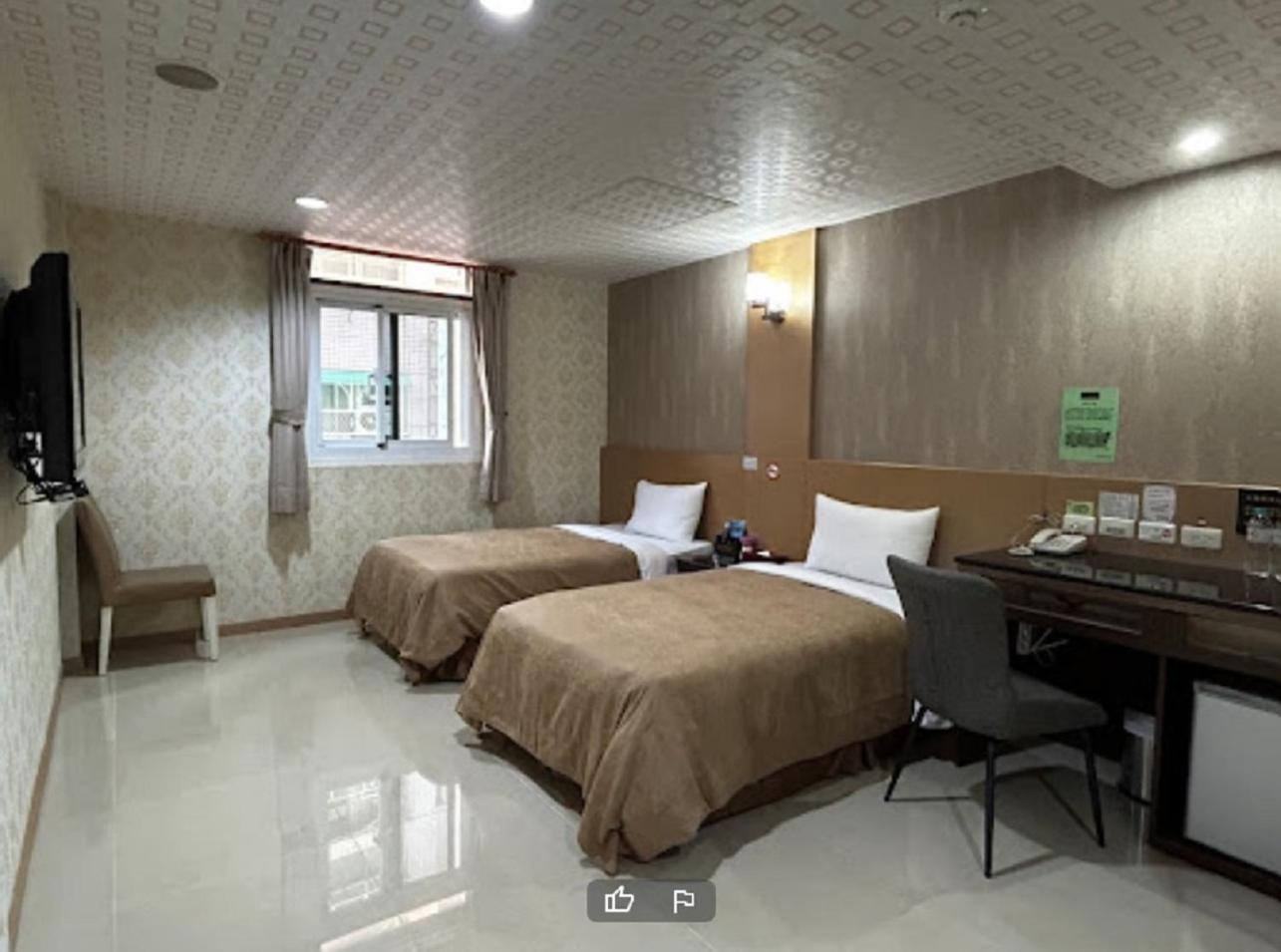 Hua Xiang Motel - Arena Kaohsiung Exterior photo